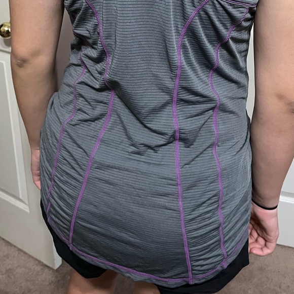 EUC Reebok Racerback Ribbed Ruched Workout Tank Women’s Medium - Picture 3 of 11